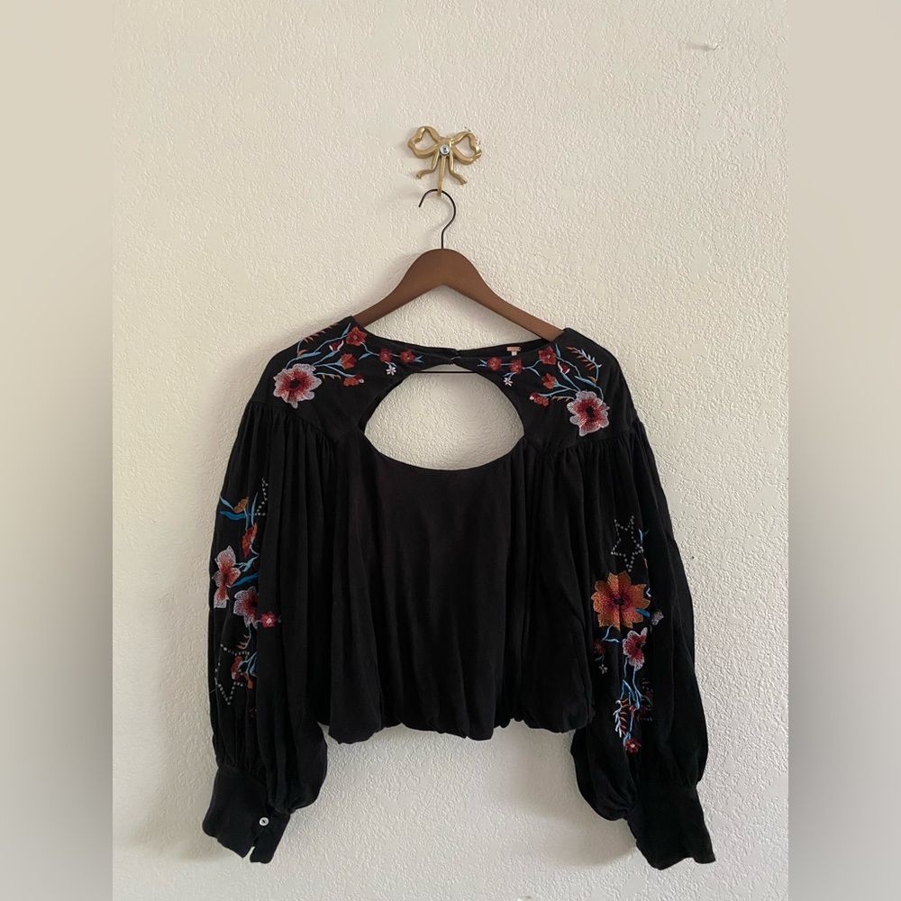 Free People Women's Lita Embroidered Bell Sleeve Black Blouse XS Embroidered